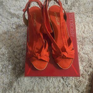 Areosoles size 11 wedges